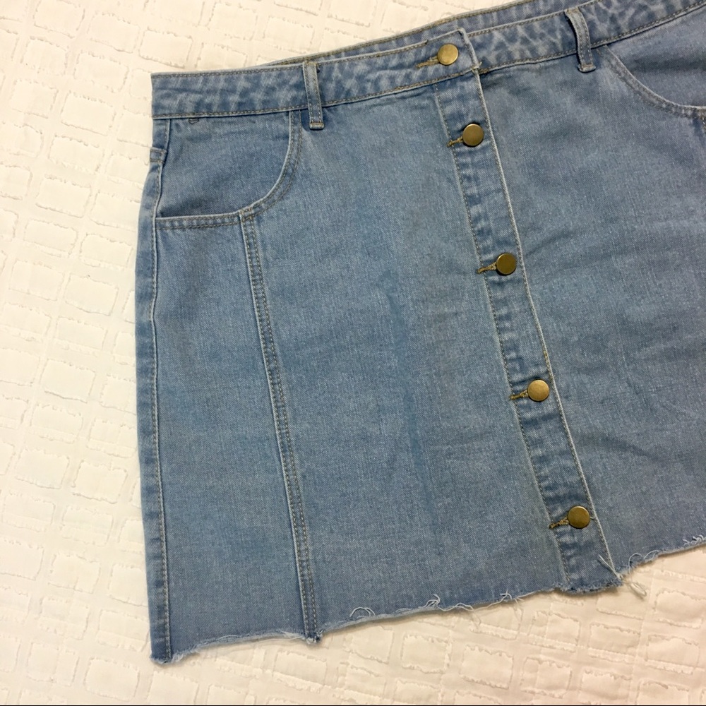 NWOT denim mini skirt! *HOST PICK*